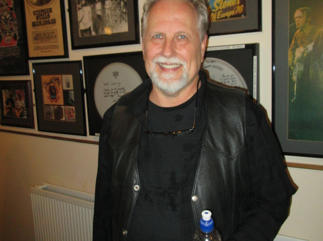 Backstage-Kinross必去景点