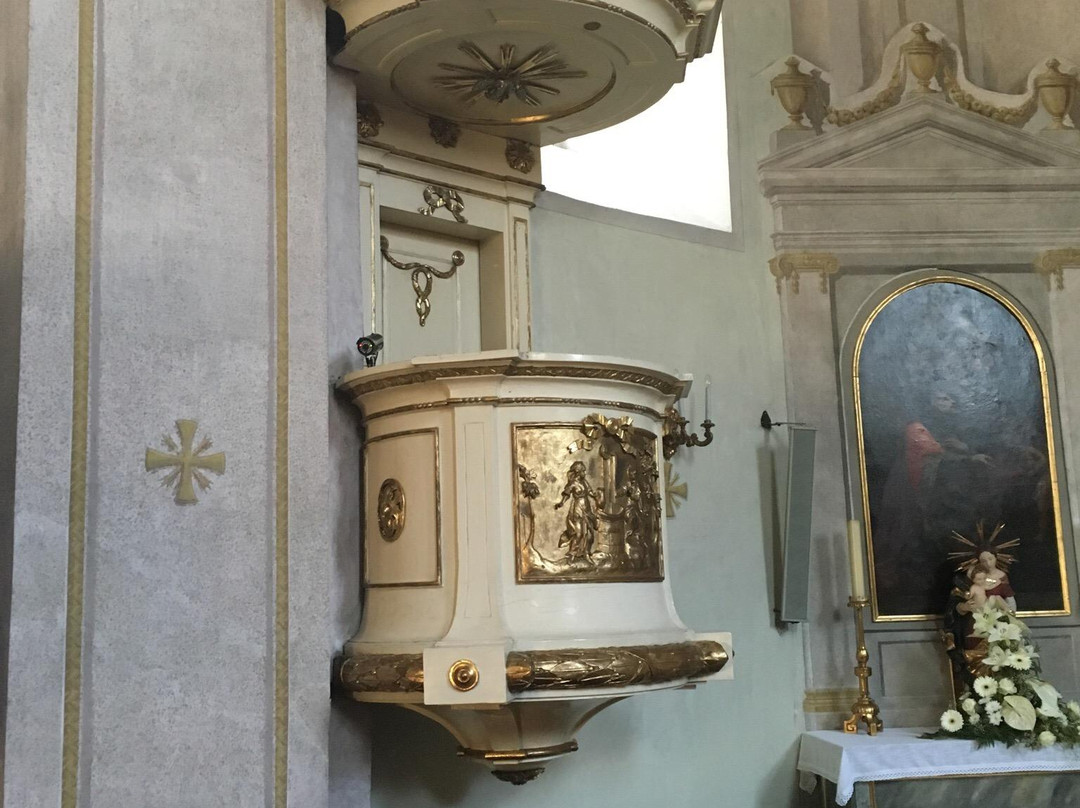 Rust旅游景点-Katholische Stadtpfarrkirche zur Heiligsten Dreifaltigkeit