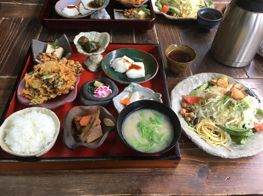 麻里花お食事処