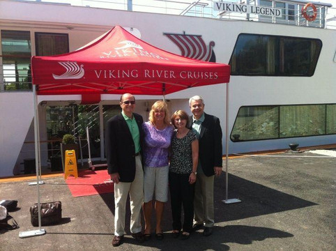 247365EU - Martin's Central European Limousines-布拉格必去景点