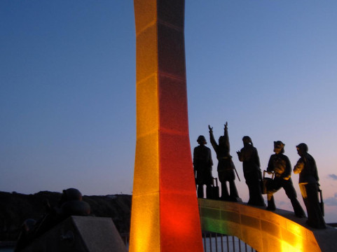 Suihaizo Monument-神津岛村必去景点