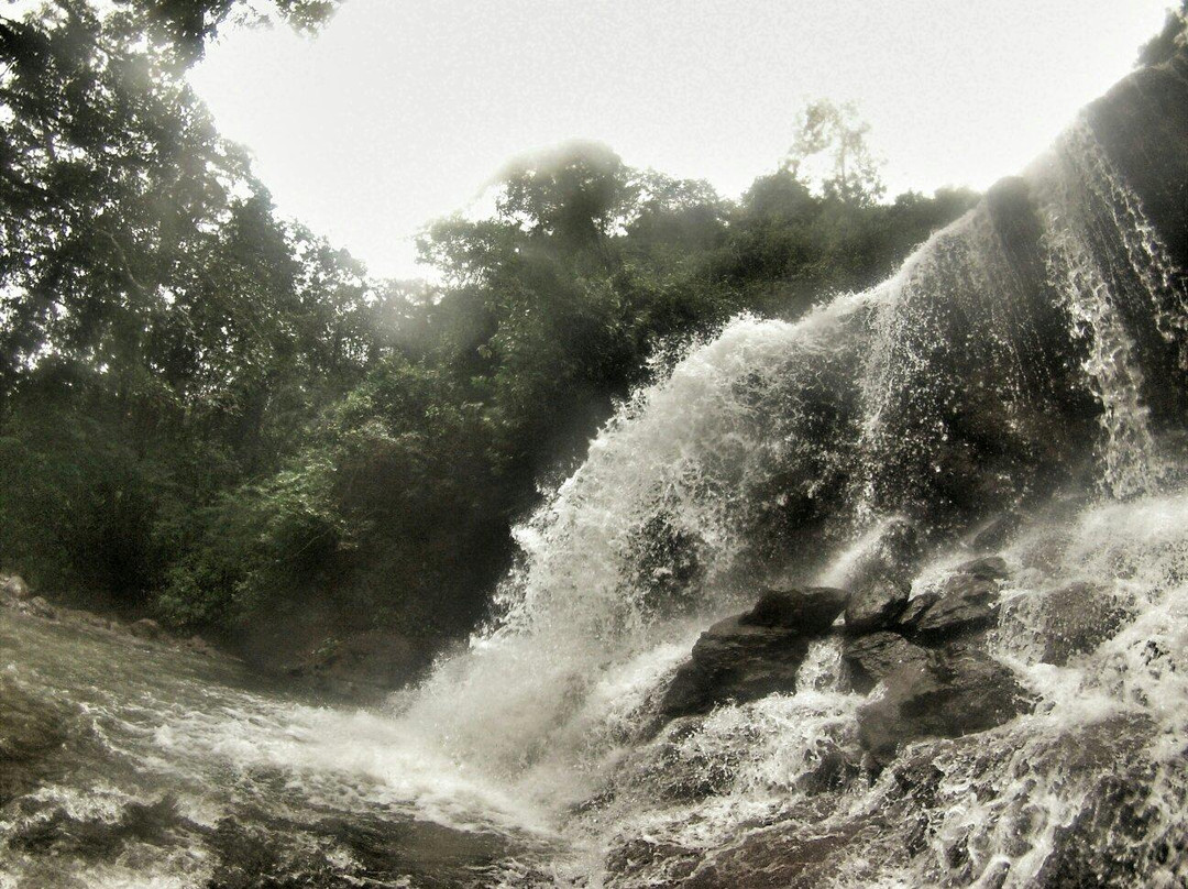 Cataratas de Hueque景点图片