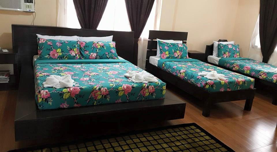 Basco酒店住宿-Florabell's Iraya Guest House