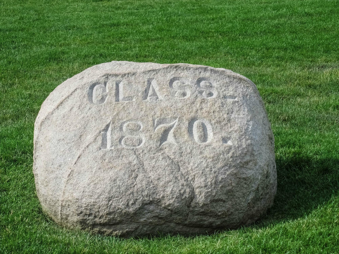 Iowa Avenue Literary Walk-爱荷华城必去景点