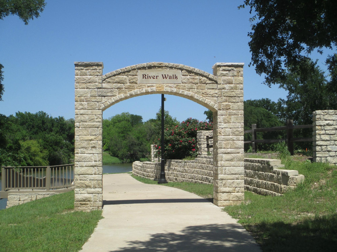 Paluxy River-Glen Rose必去景点