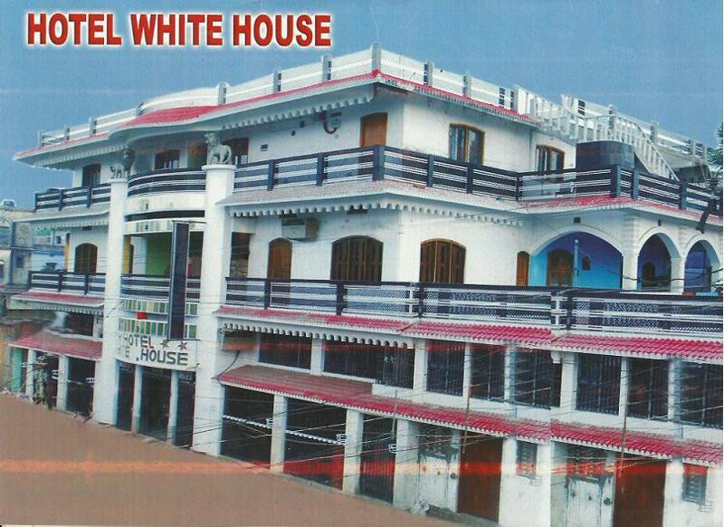 Hotel White House主图
