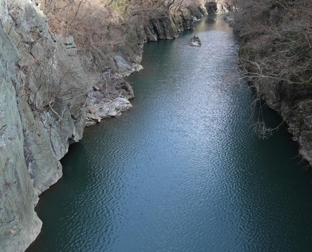 Mannen Bridge景点图片