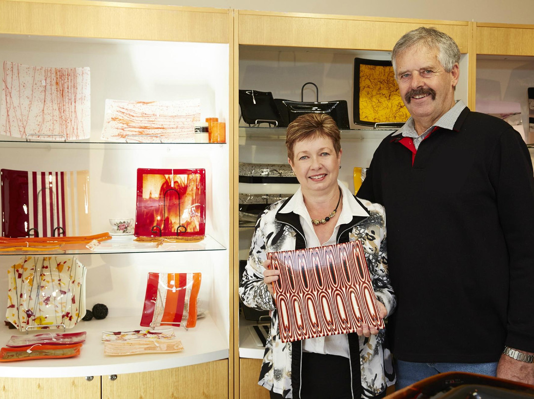 Exclusive Hot Glass Gallery-West Wyalong必去景点