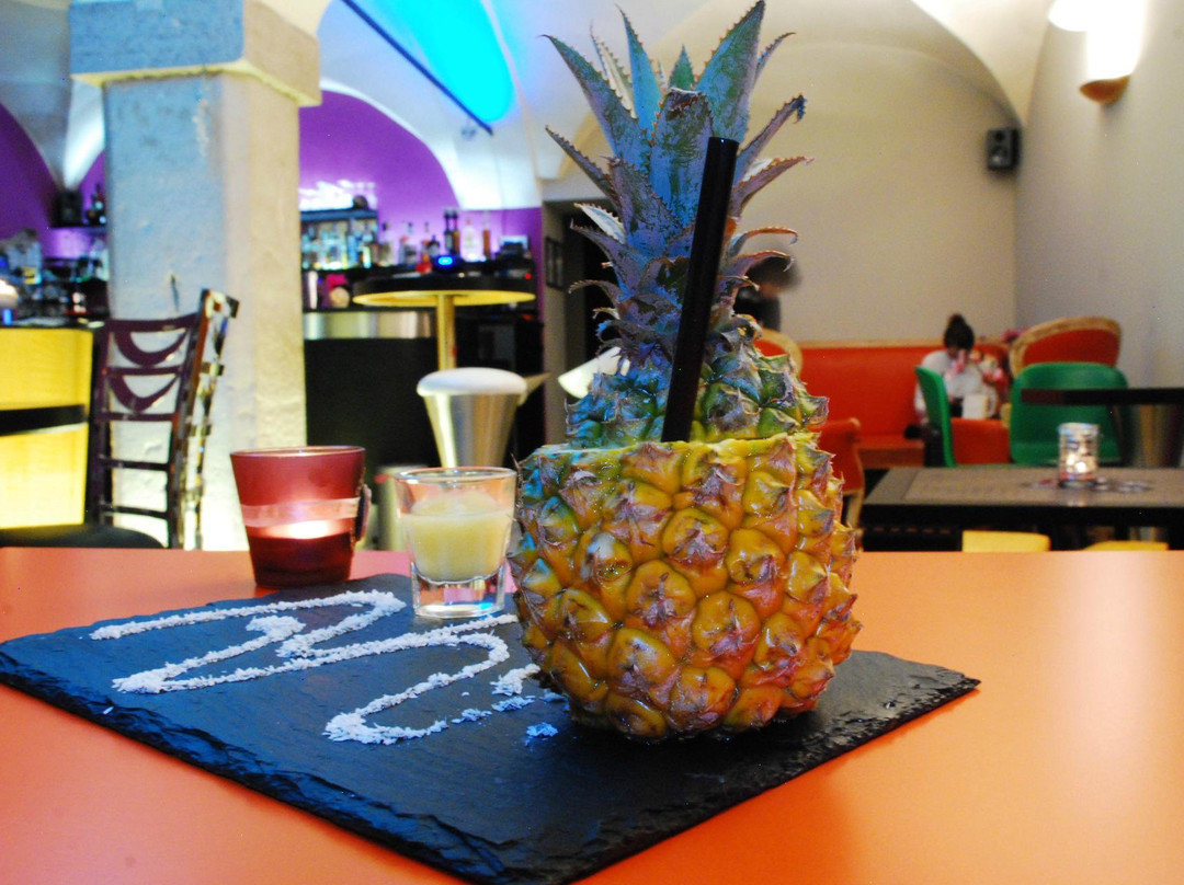 Collebeato旅游景点-Vinty Bar