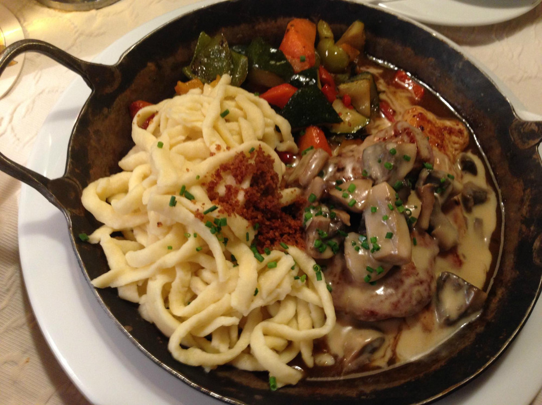 Moessingen酒店住宿-Landhotel Sonnenbuehl