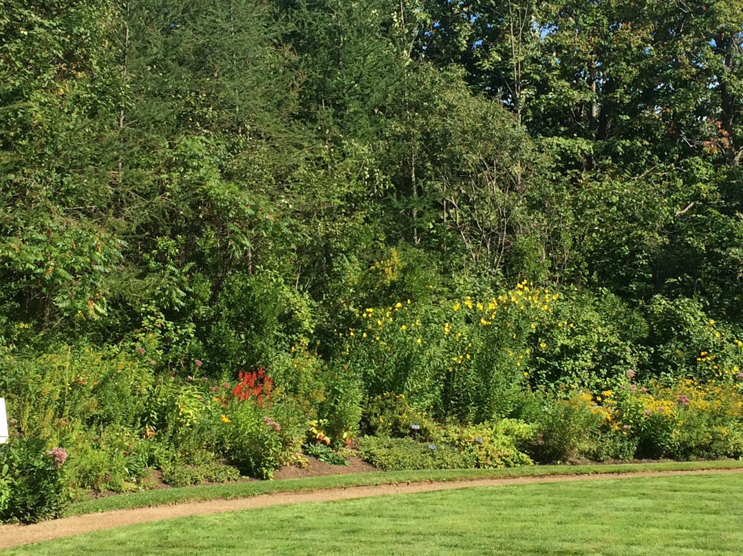 The K.C. Irving Environmental Science Centre and Harriet Irving Botanical Gardens-Wolfville必去景点