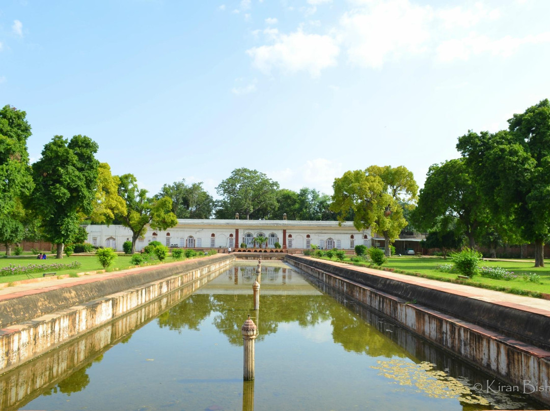 萨夫达君陵-新德里必去景点