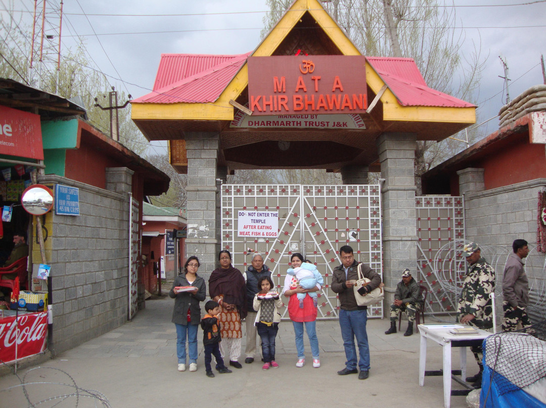 Kheer Bhawani Temple-斯利那加必去景点
