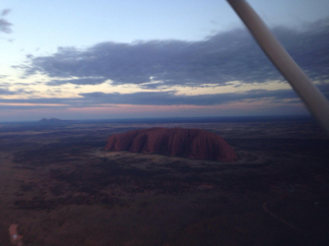 Ayers Rock Scenic Flights景点图片