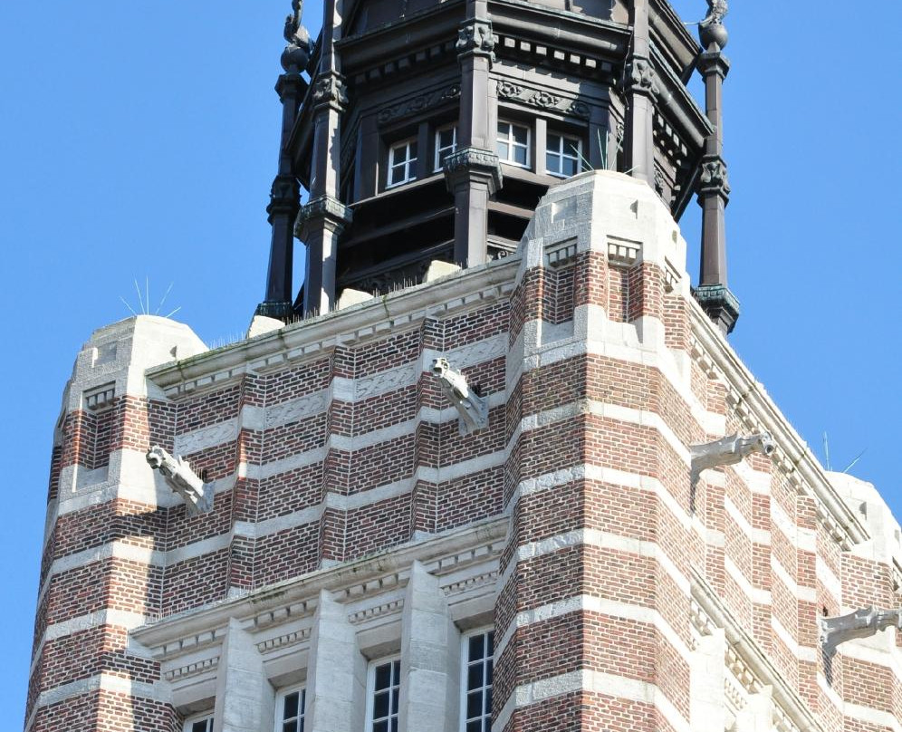 Palace of Justice-登德尔蒙德必去景点