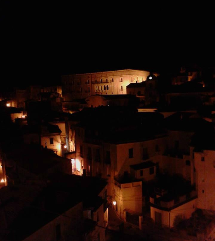 Centro storico-Aieta必去景点