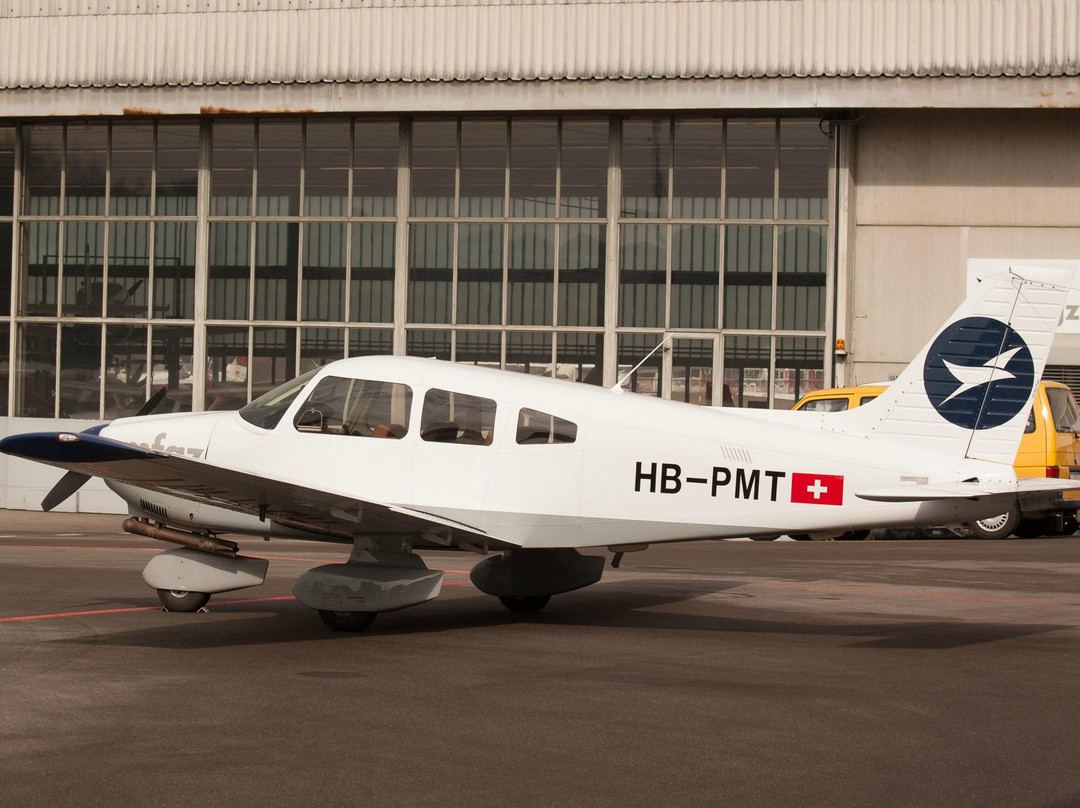 Motorfluggruppe Zurich Rundflug-克洛滕必去景点