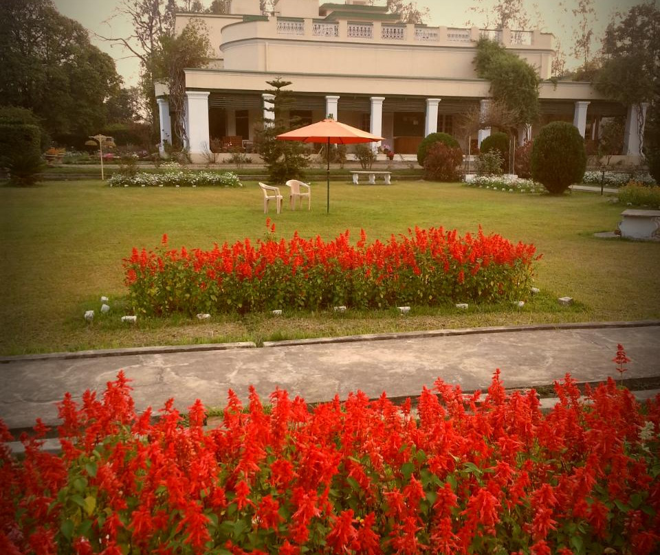 The Royal Retreat