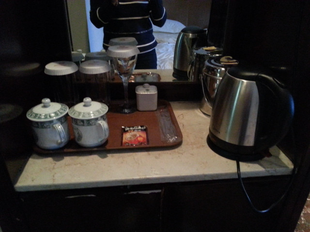 阳光假日大酒店主图