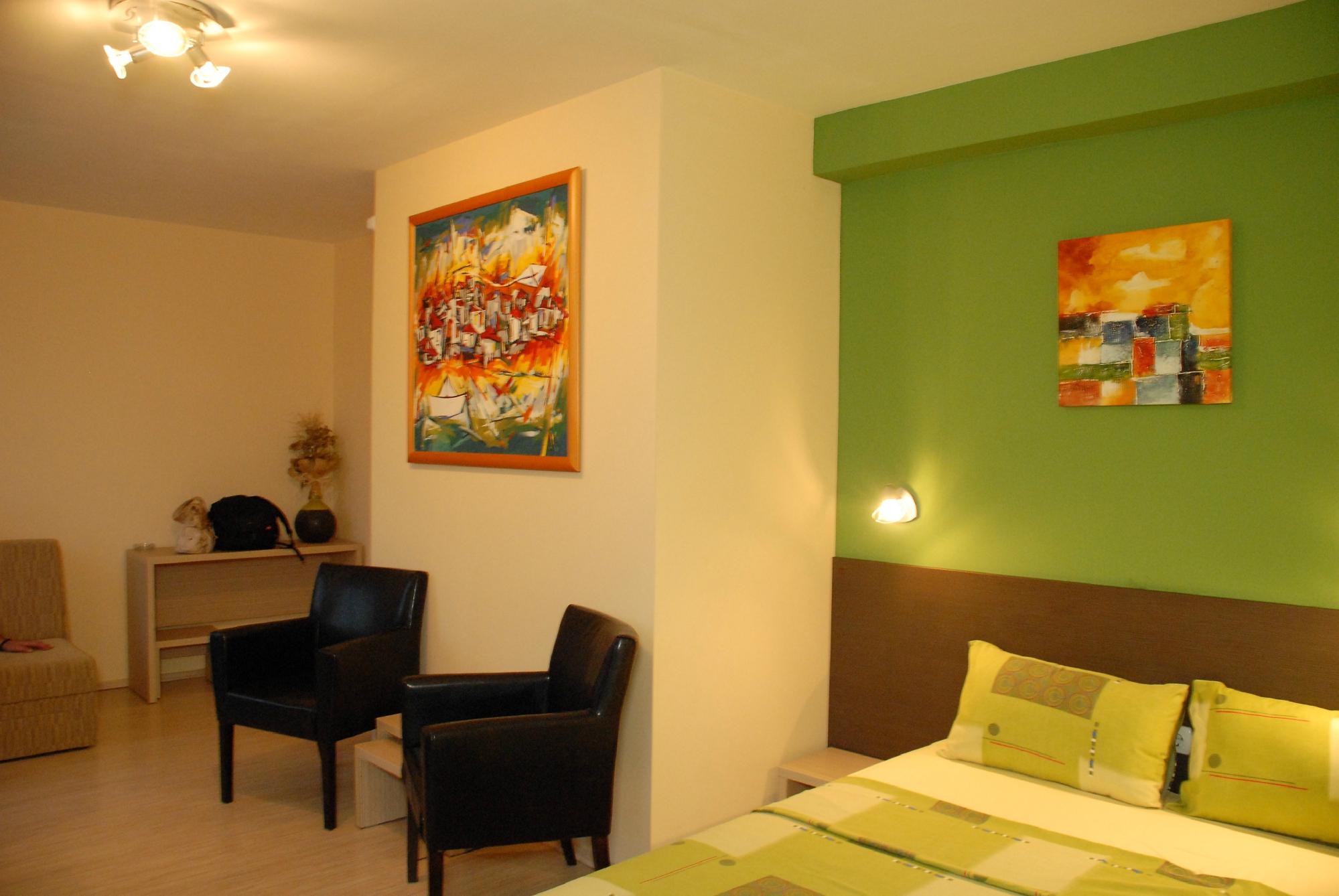 Accommodation Konstantin 2008-官方