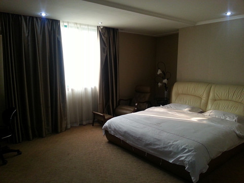 万豪商务酒店主图