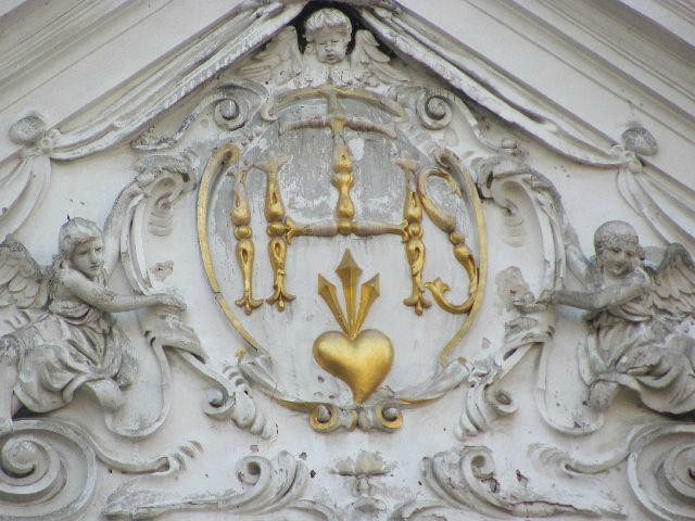 Church of the Virgin‘s Immaculate Conception and St. Ignatius-Klatovy必去景点