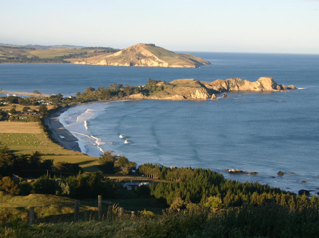 Karitane Beach景点图片