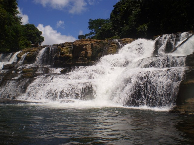 Tinuy-an Falls-比斯利格必去景点