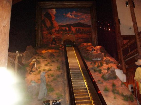 Great Platte River Road Archway Monument-卡尼必去景点