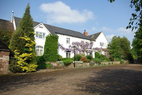 Wormelow酒店住宿-The Lawns Bed & Breakfast