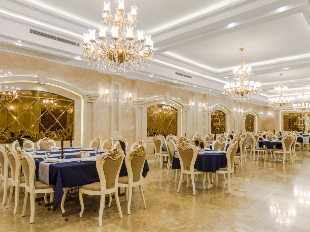 Ghasr Darvish Restaurant