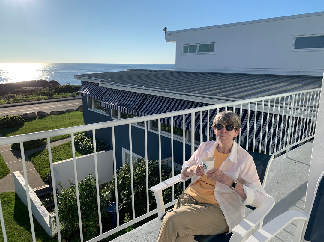 Atlantis Oceanfront Inn主图