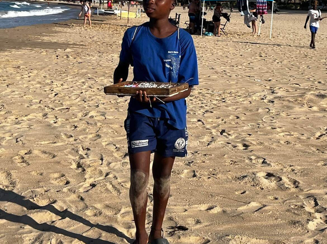 Praia do Tofo-托佛必去景点