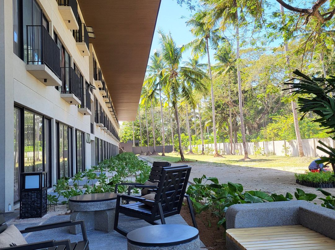 The Funny Lion - Puerto Princesa