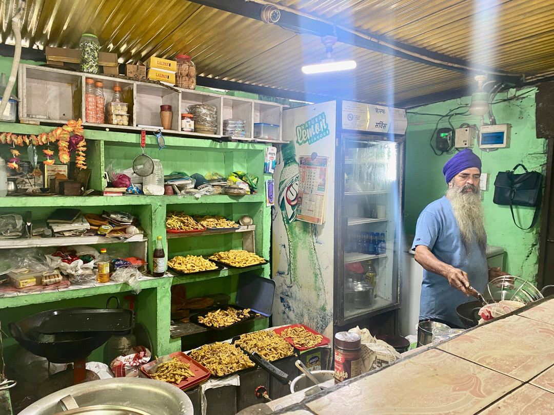 Sardarji Pakode Wale