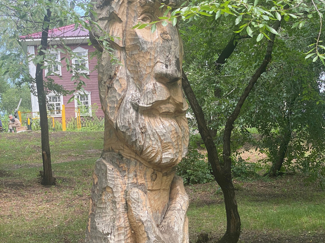 Chudiki  Wooden Sculpture Park景点图片