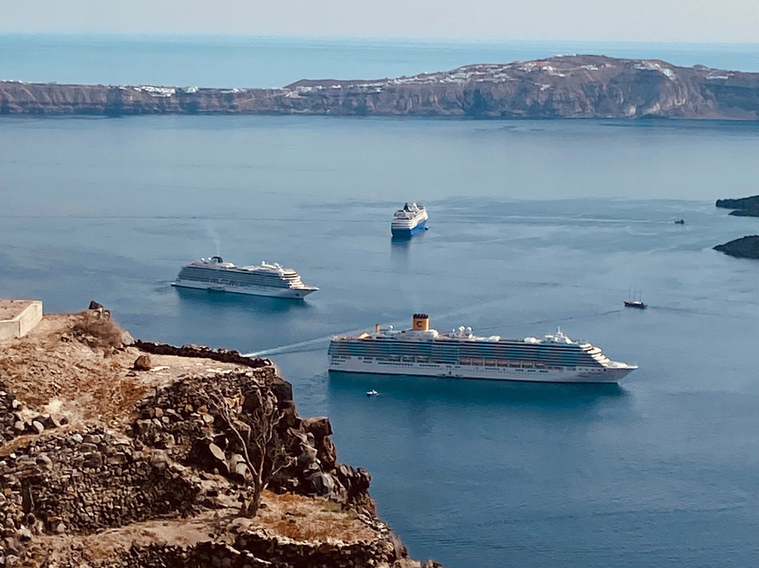 Saffron Tours Santorini-圣托里尼必去景点