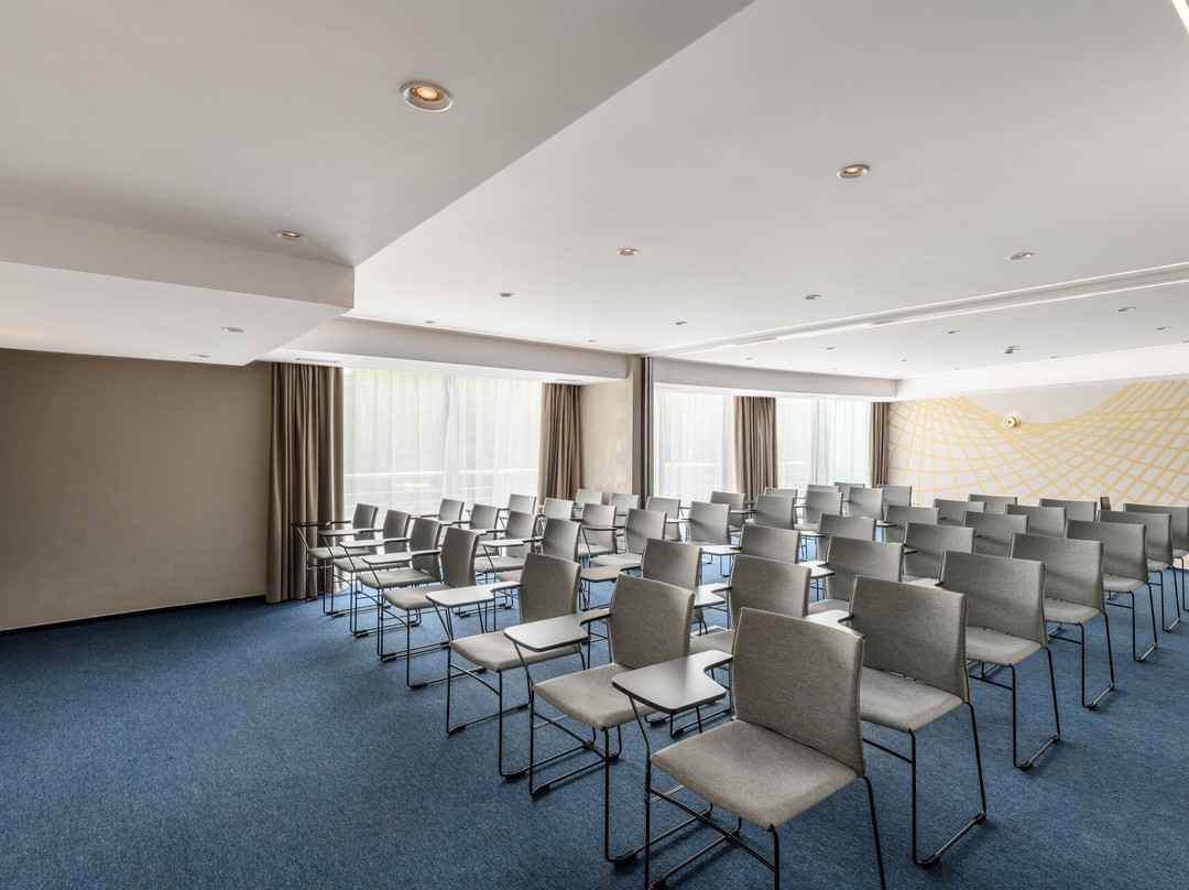 Kenese Bay Garden Resort & Conference主图