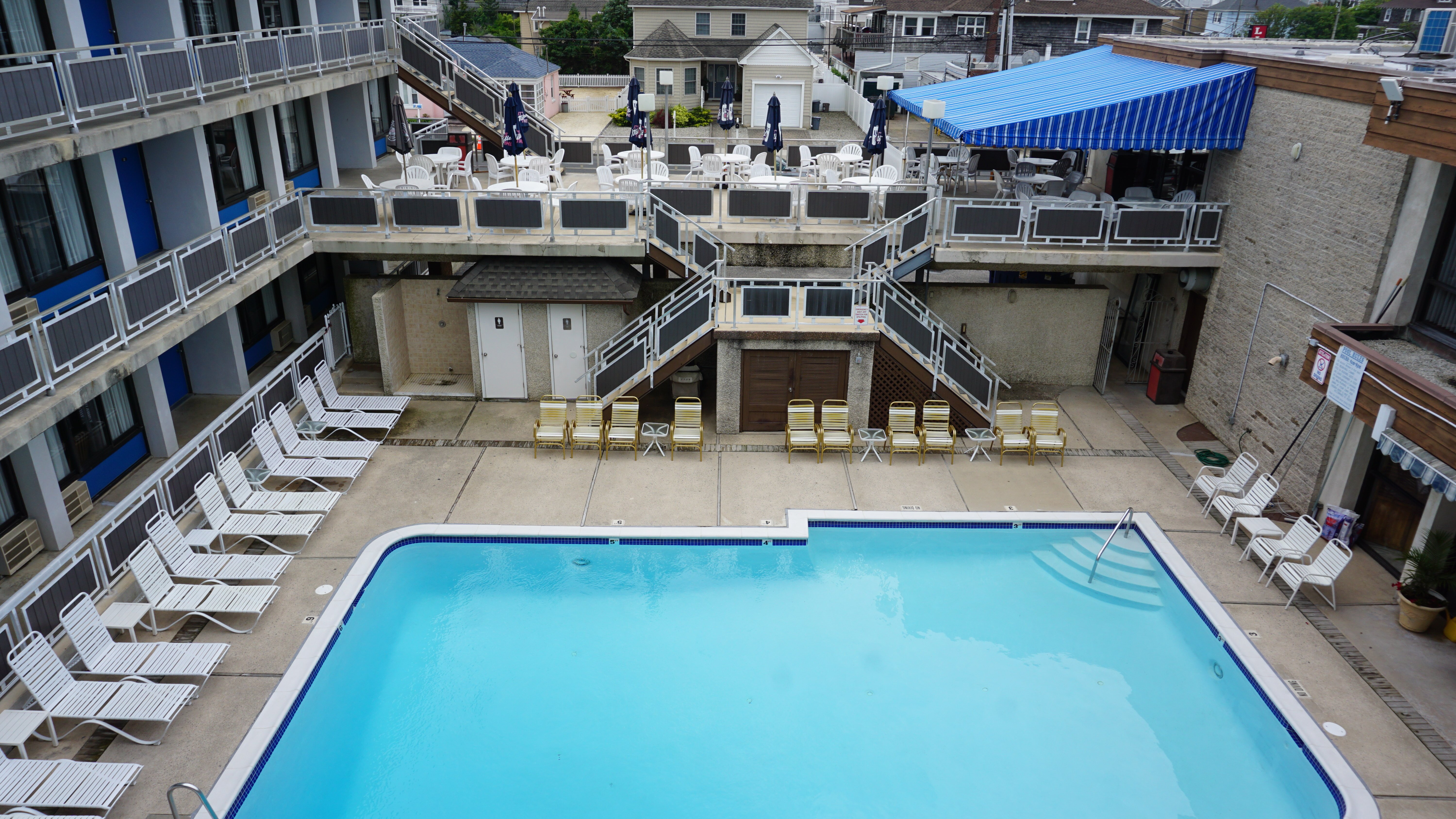 Windjammer Motor Inn-泳池