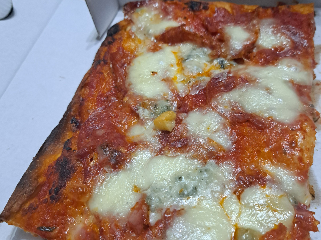 MagnaRò Pizzeria Romana