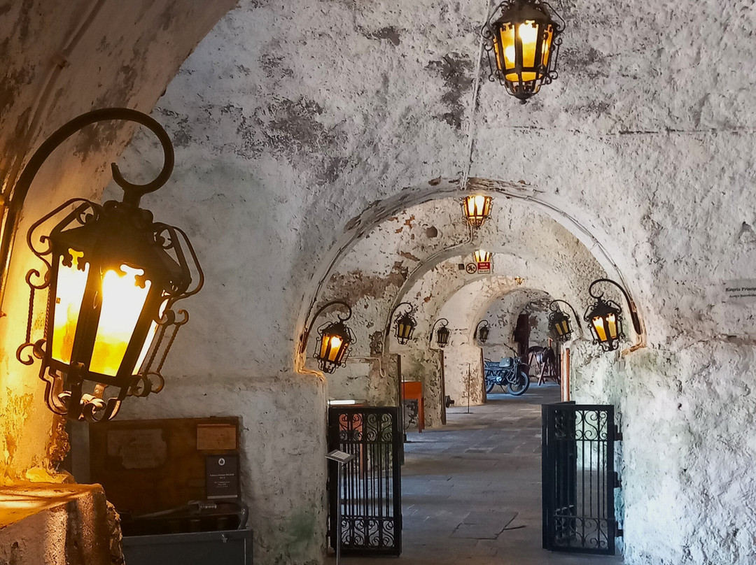 Museu Militar dos Acores-蓬塔德尔加达必去景点
