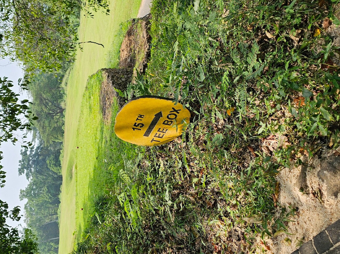 Finna Golf & Country Club-巴苏鲁安必去景点