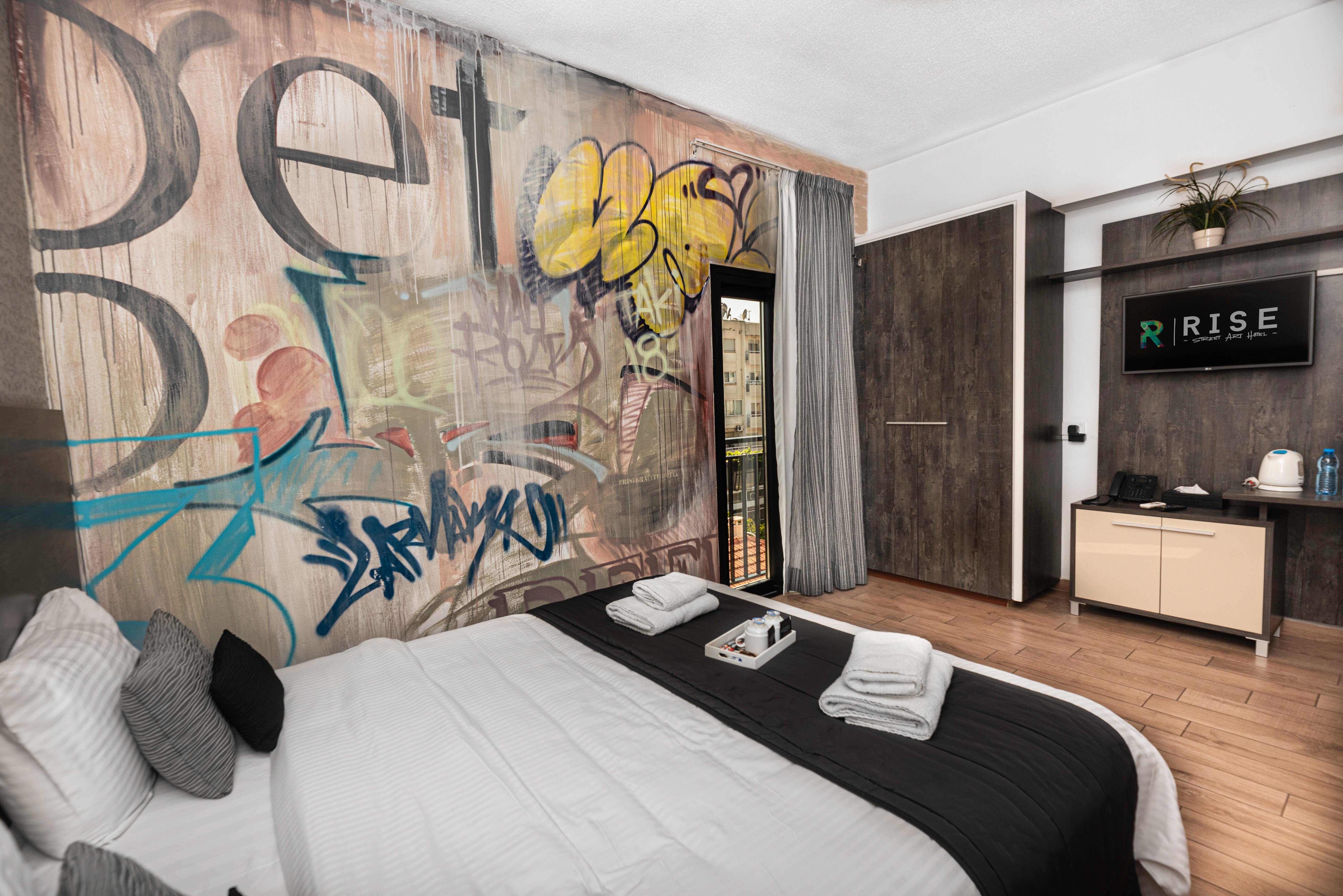 Rise Urban Art Hotel-客卧