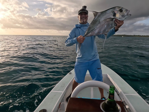 Tobago Flats Stalker Fishing Charters-多巴哥必去景点