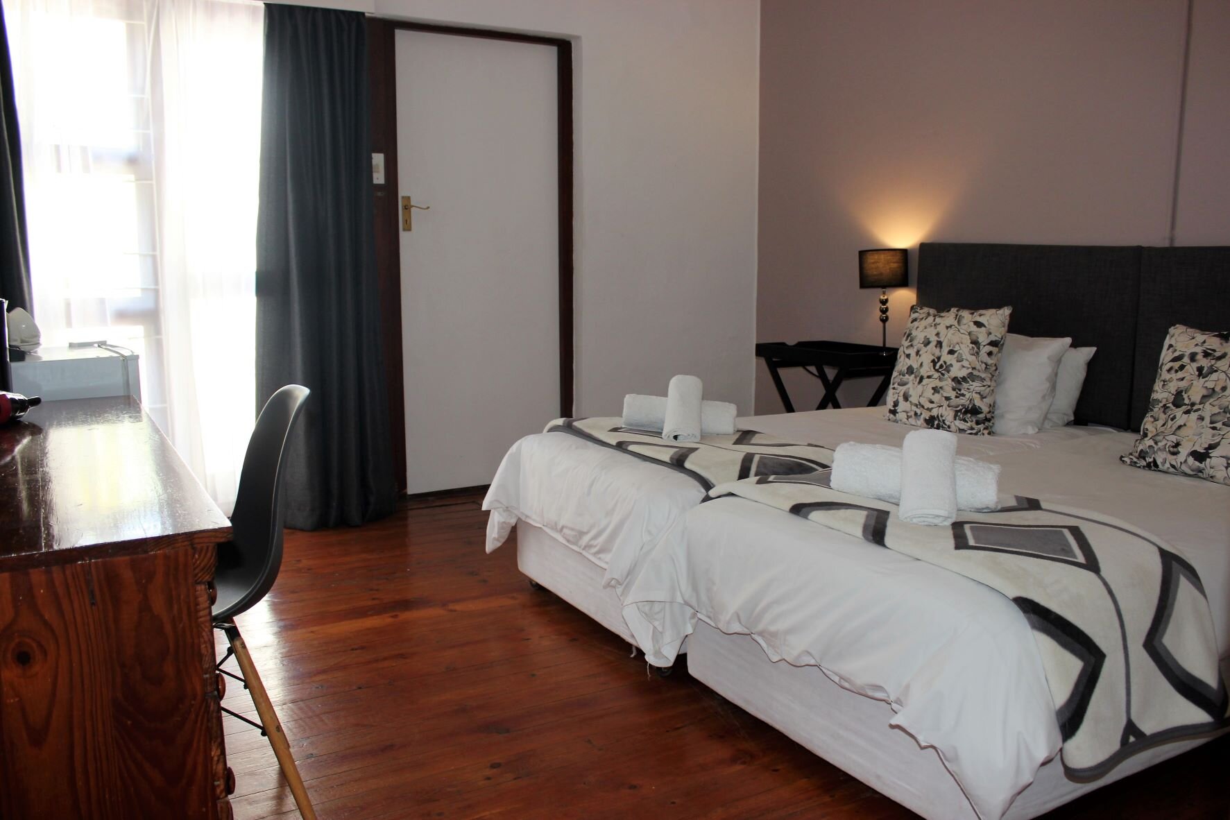Somerset Guest Lodge-客卧