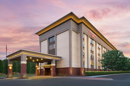 Hampton Inn Denver-International Airport主图