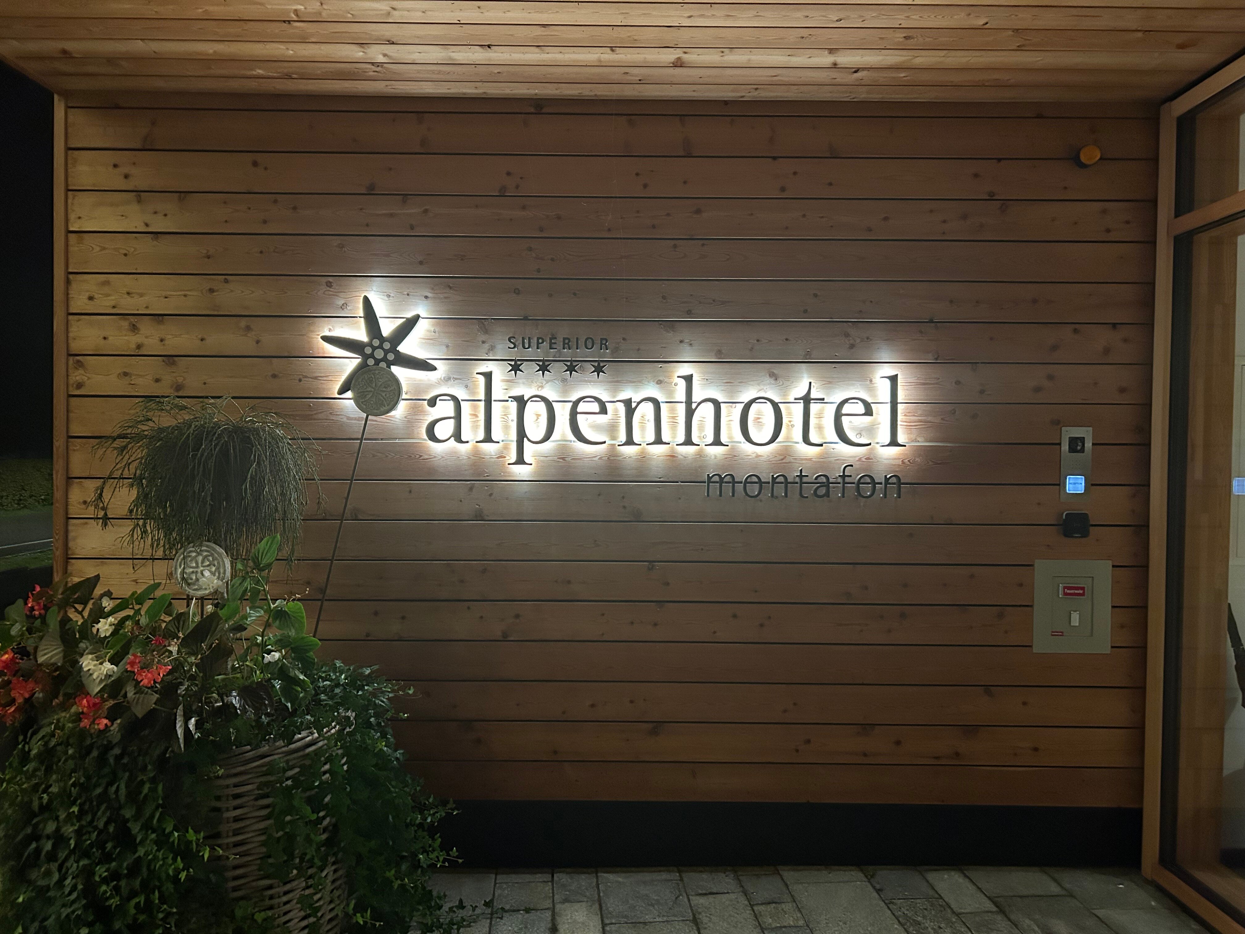 Alpenhotel Montafon-浴室
