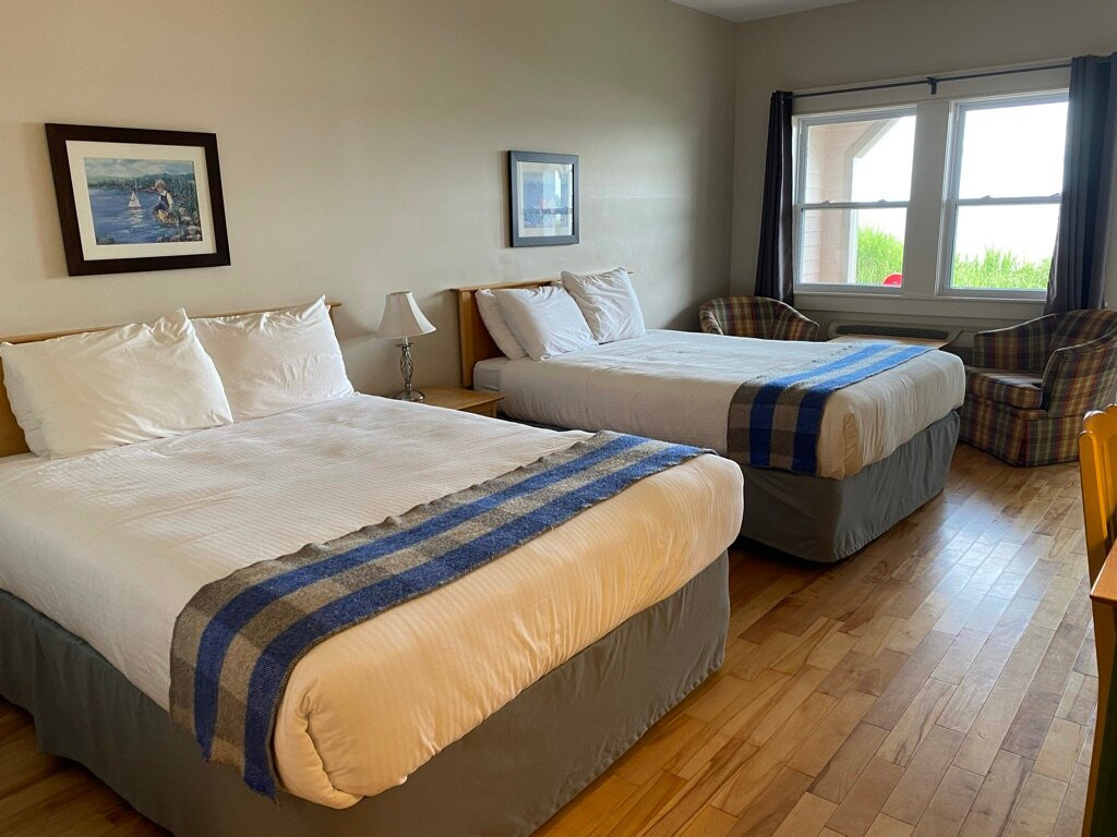 Northport Pier Inn主图