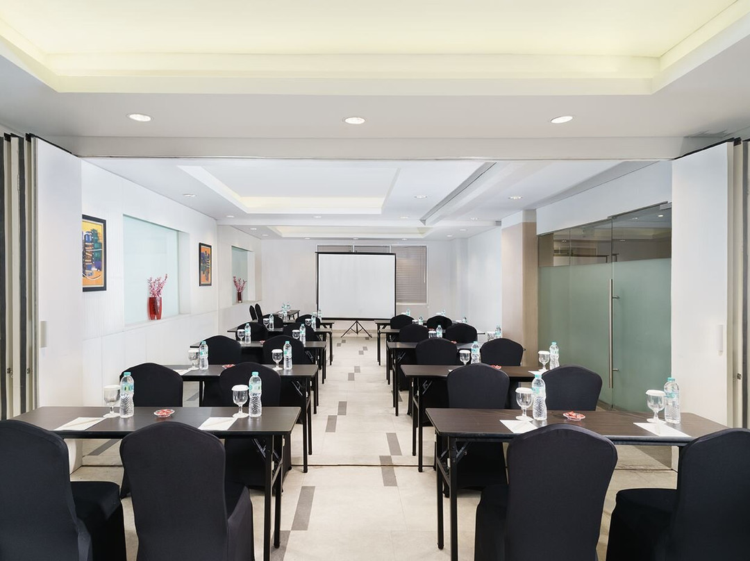 Swiss-Belinn Modern Cikande主图