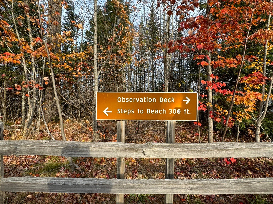 Lake Superior Overlook景点图片